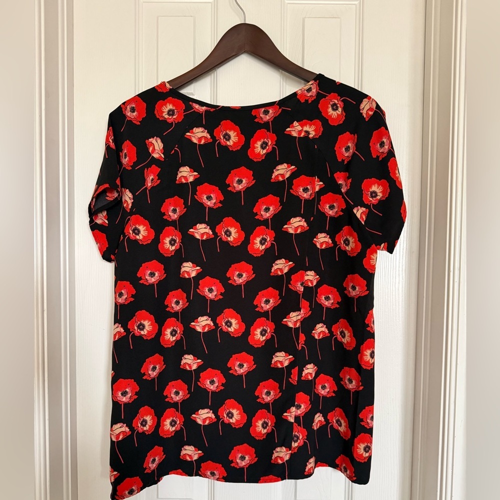CAbi Black Top with Red Poppy Floral Print - Picture 3 of 11